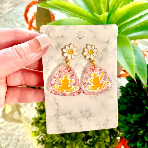 Frog Acrylic Earrings - Picture 2 of 4